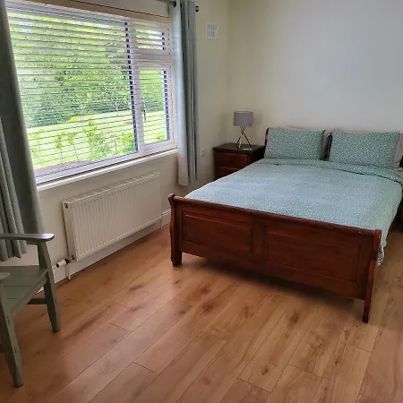 Millstream House & * Waterford