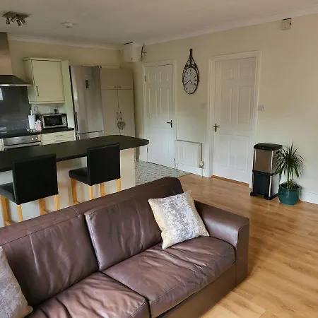 Millstream House & * Waterford